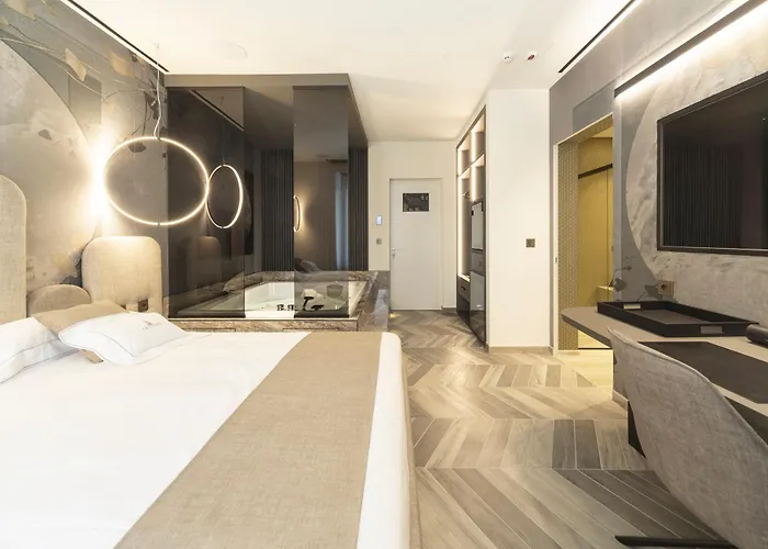 Tritone Luxury Piazza Del Popolo Oda ve Kahvaltı