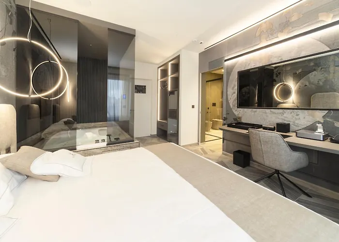 Tritone Luxury Piazza Del Popolo Oda ve Kahvaltı 4*