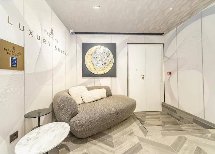 Tritone Luxury Piazza Del Popolo Oda ve Kahvaltı Roma